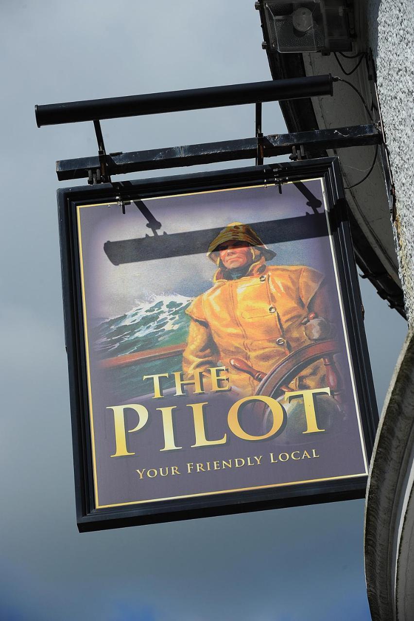 The Pilot Inn Ήστμπορν Εξωτερικό φωτογραφία